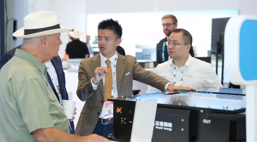 RE 2025｜918博天娱乐发布构网型 浸没式液冷解决方案，为客户打造优质储能资产